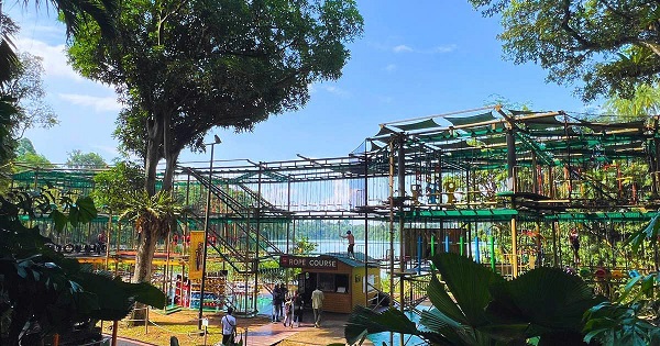 Houbii-Spot-Singapore