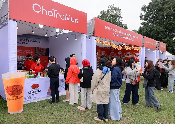 Các gian hàng tại Thai Festival 2025