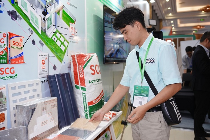 Khu trưng bày các sản phẩm 1