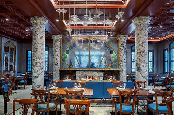 Không gian nhà hàng1