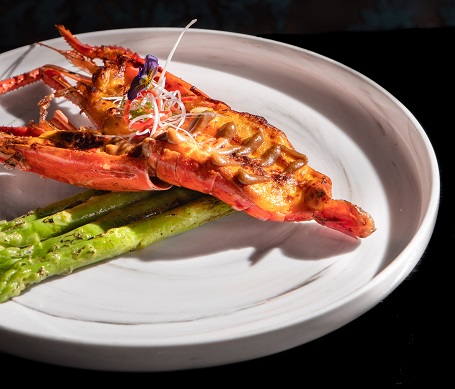 Tôm càng đút lò sốt trứng muối