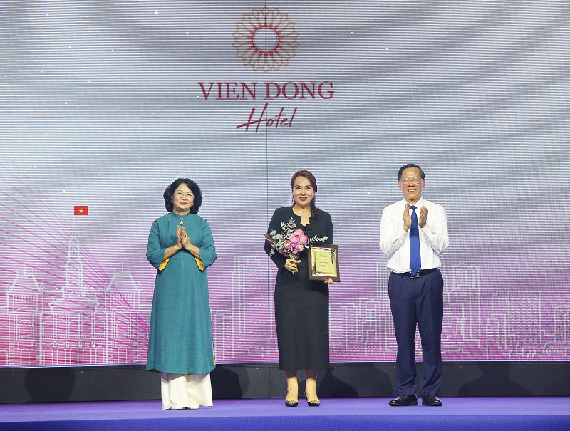 Khach san Vien Dong nhan giai Top 10 khach san 3 sao hang dau nam 2023