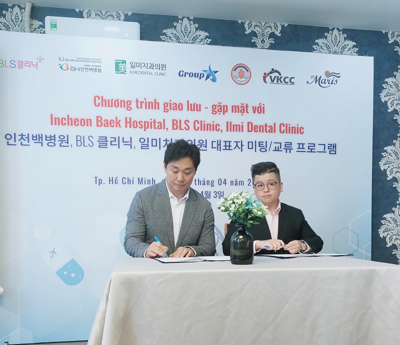 Ô. Kim Keun Ho - GĐ CTy TNHH MP Tiger và Ô.Đinh Quang Phước Thanh - TGĐ Group S 5