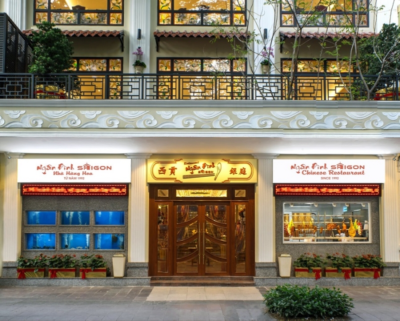 THƯỞNG THỨC HƯƠNG VỊ VỊT QUAY BẮC KINH TRỨ DANH VÀ TINH HOA ẨM THỰC  QUẢNG ĐÔNG TẠI NHÀ HÀNG NGÂN ĐÌNH SÀI GÒN